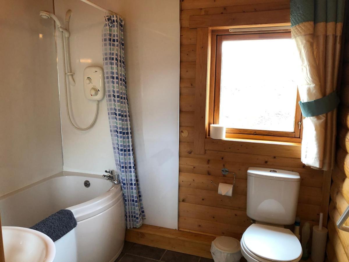 Glenbeag Mountain Lodges Glenshee エクステリア 写真
